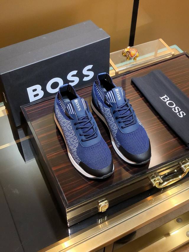 商品名称：Boss 波士 正规码数: 38-44 休闲鞋 商品材料：精选 飞织鞋面，舒适羊皮内里 ；原厂大底。